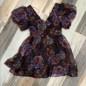 B right Floral Puff Sleeve Mini Dress